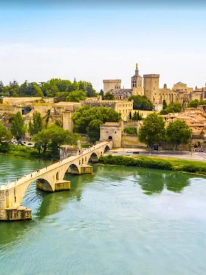 Gite Les Cigales Rochefort-du-Gard Esterno foto